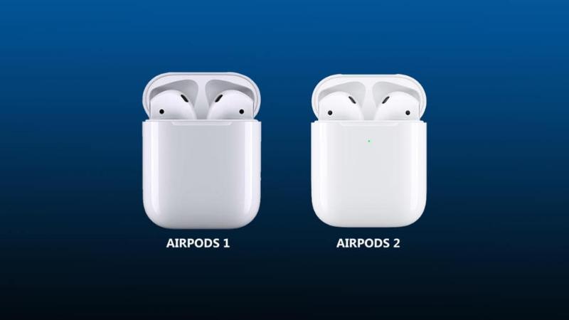 Nút reset của phiên bản Airpods 2 được đặt ở chính giữa mặt lưng hộp sạc