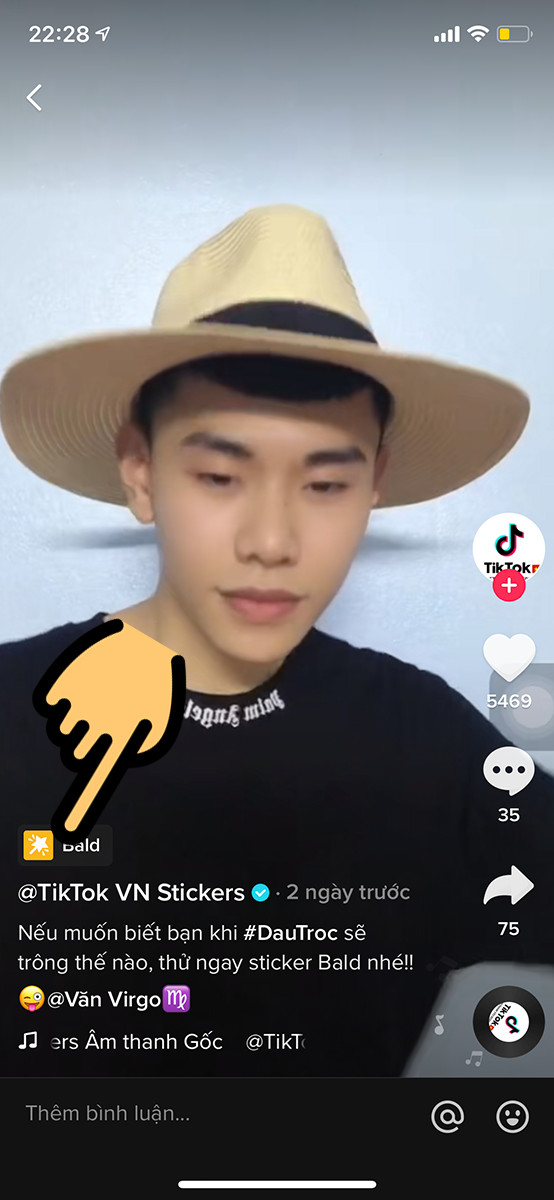 alt: Chọn hiệu ứng Bald trên TikTok