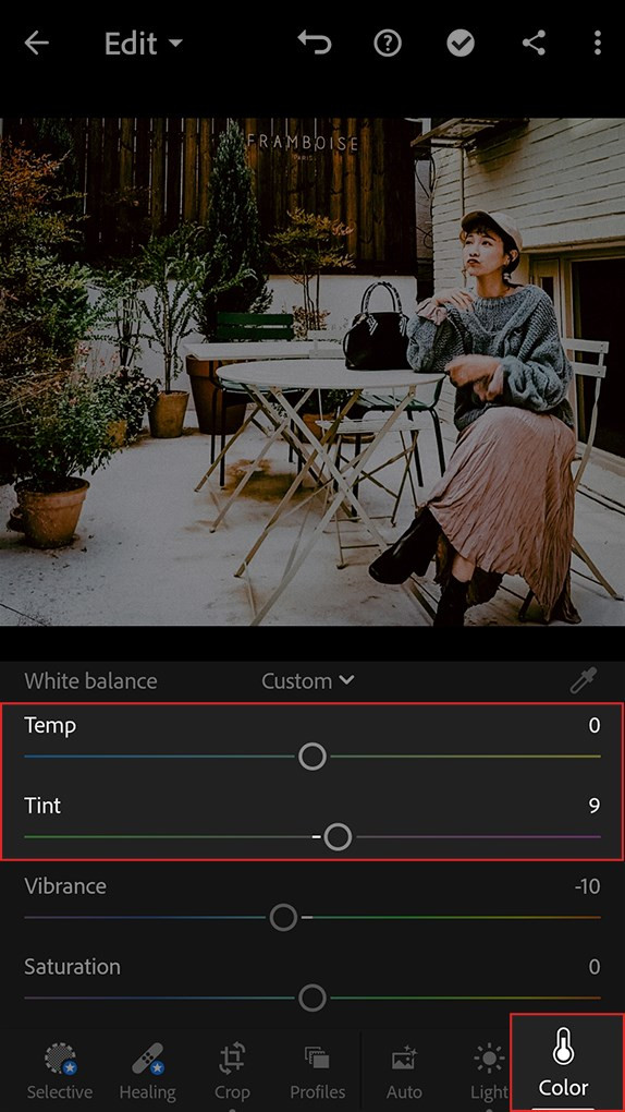 alt text: Các thông số cân bằng trắng trong Lightroom Mobile