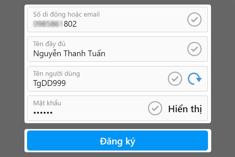 alt text: Nhập thông tin đăng ký Instagram trên máy tính