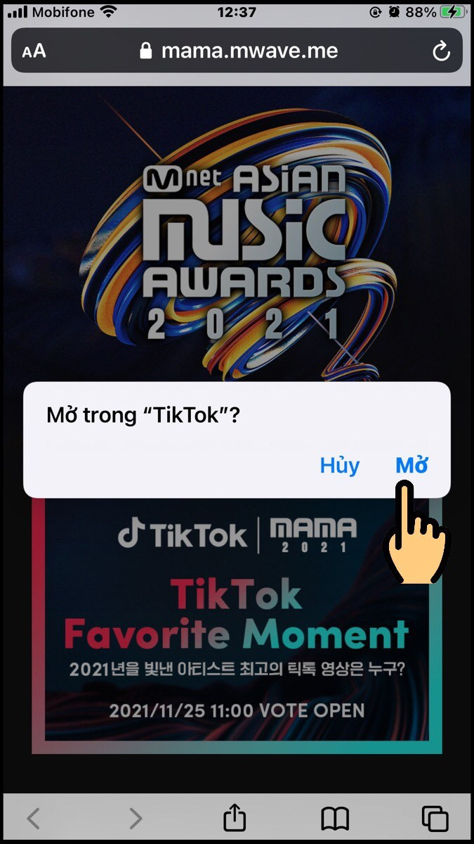 Alt text: Nút "Mở" trong TikTok, cho phép chuyển hướng đến ứng dụng