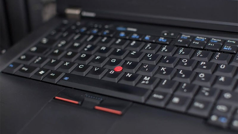 alt: Trackpoint là điểm nổi bật của bàn phím ThinkPad