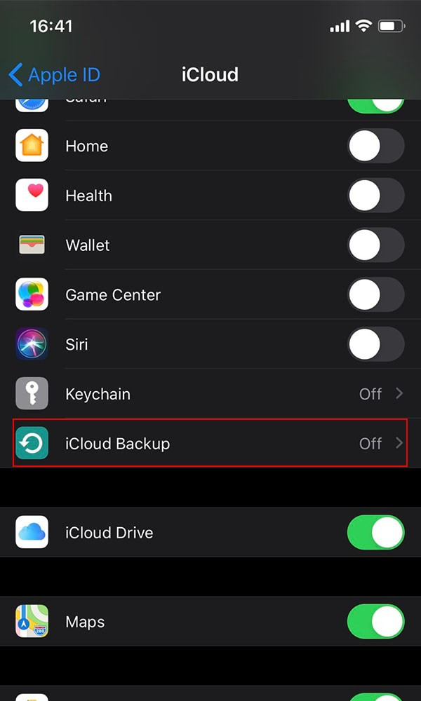 Chọn Sao lưu iCloud