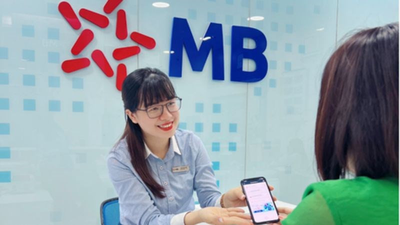 Đa dạng tiện ích khi sở hữu trong tay chiếc thẻ ATM MB Bank.