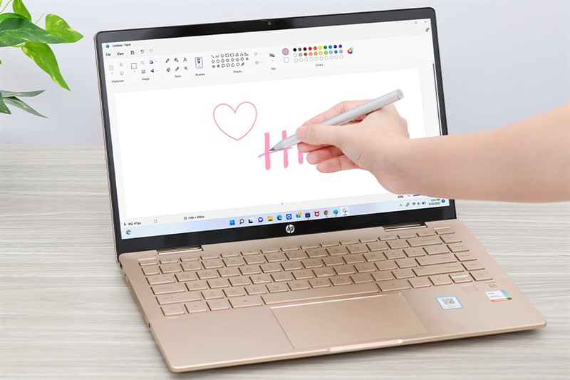 Top 7 Laptop Có Bút Cảm Ứng "Đỉnh Cao" Cho Thiết Kế 2024