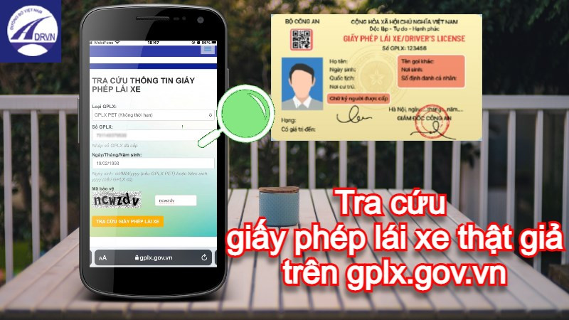 Kiểm tra giấy phép lái xe thật giả