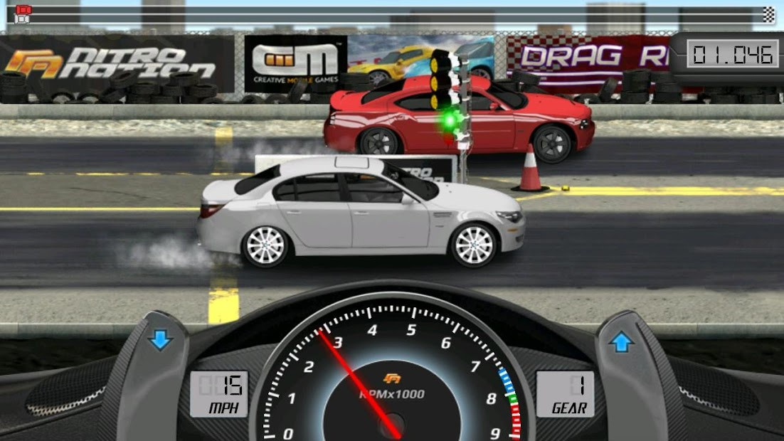 Một pha đua xe trong game Drag Racing