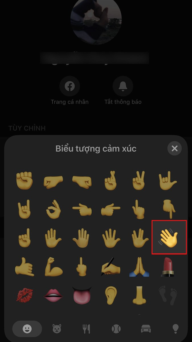 Tìm biểu tượng vẫy tay trong Messenger