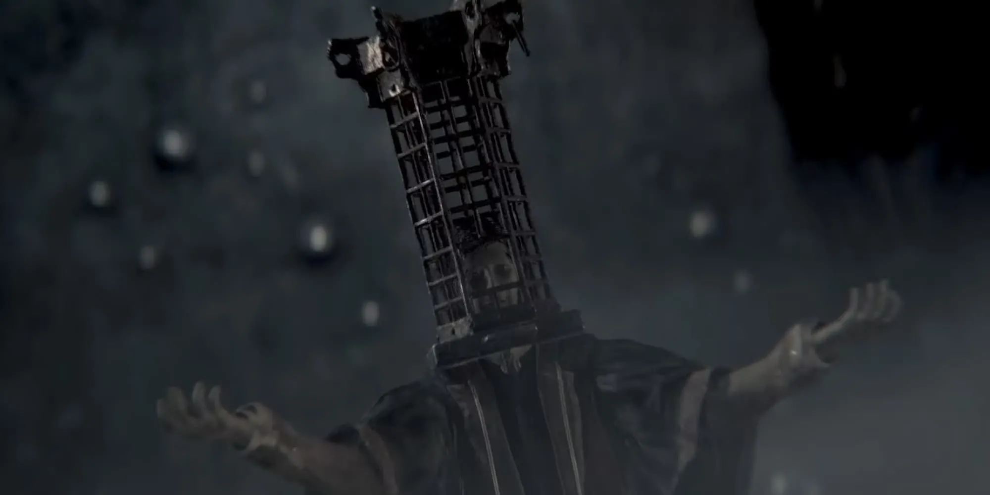Micolash Host of the Nightmare Bloodborne trong một không gian kỳ ảo đầy sương mù