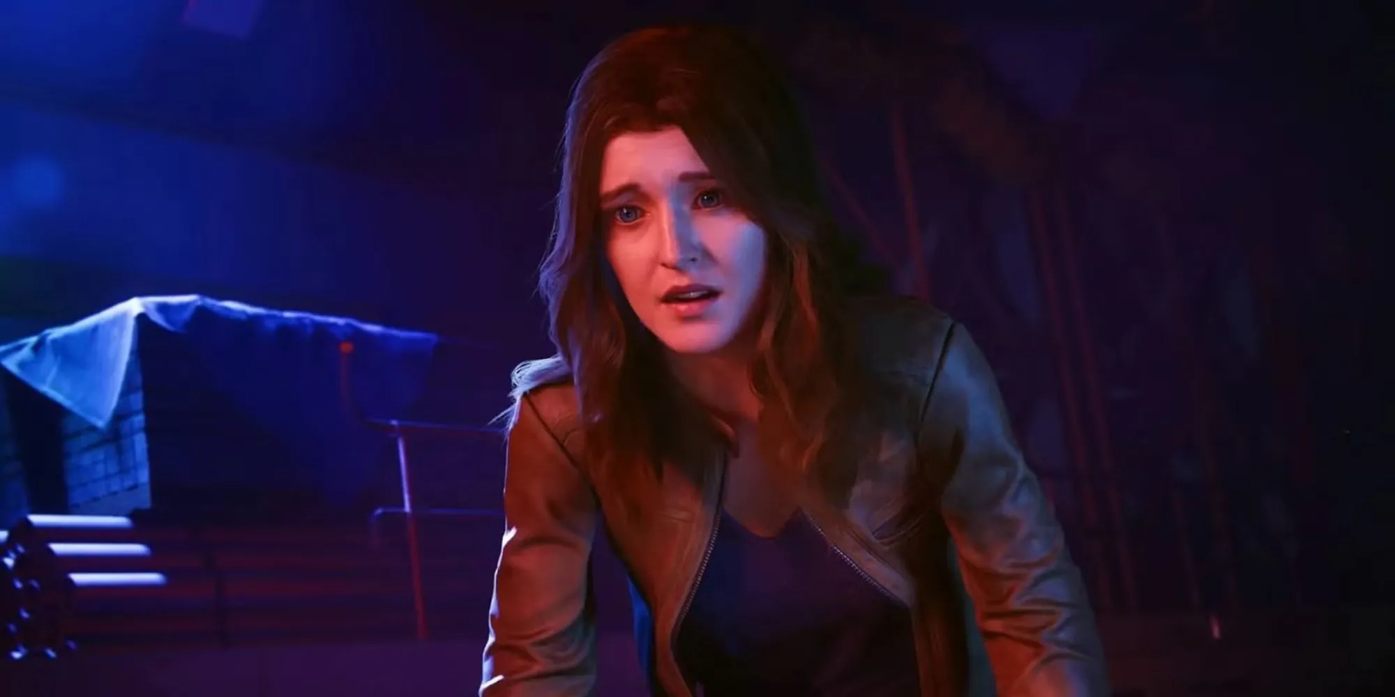 MJ Watson thực hiện nhiệm vụ bí mật trong Marvel's Spider-Man 2 với vẻ căng thẳng