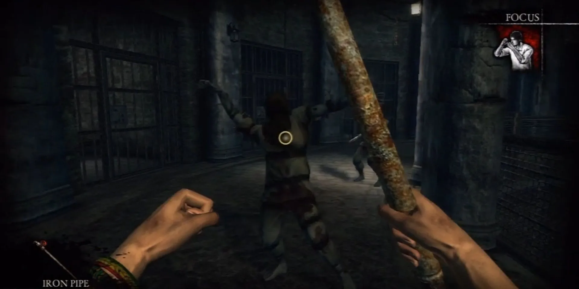 Người chơi chiến đấu với zombie bằng ống sắt trong Rise of Nightmares Kinect