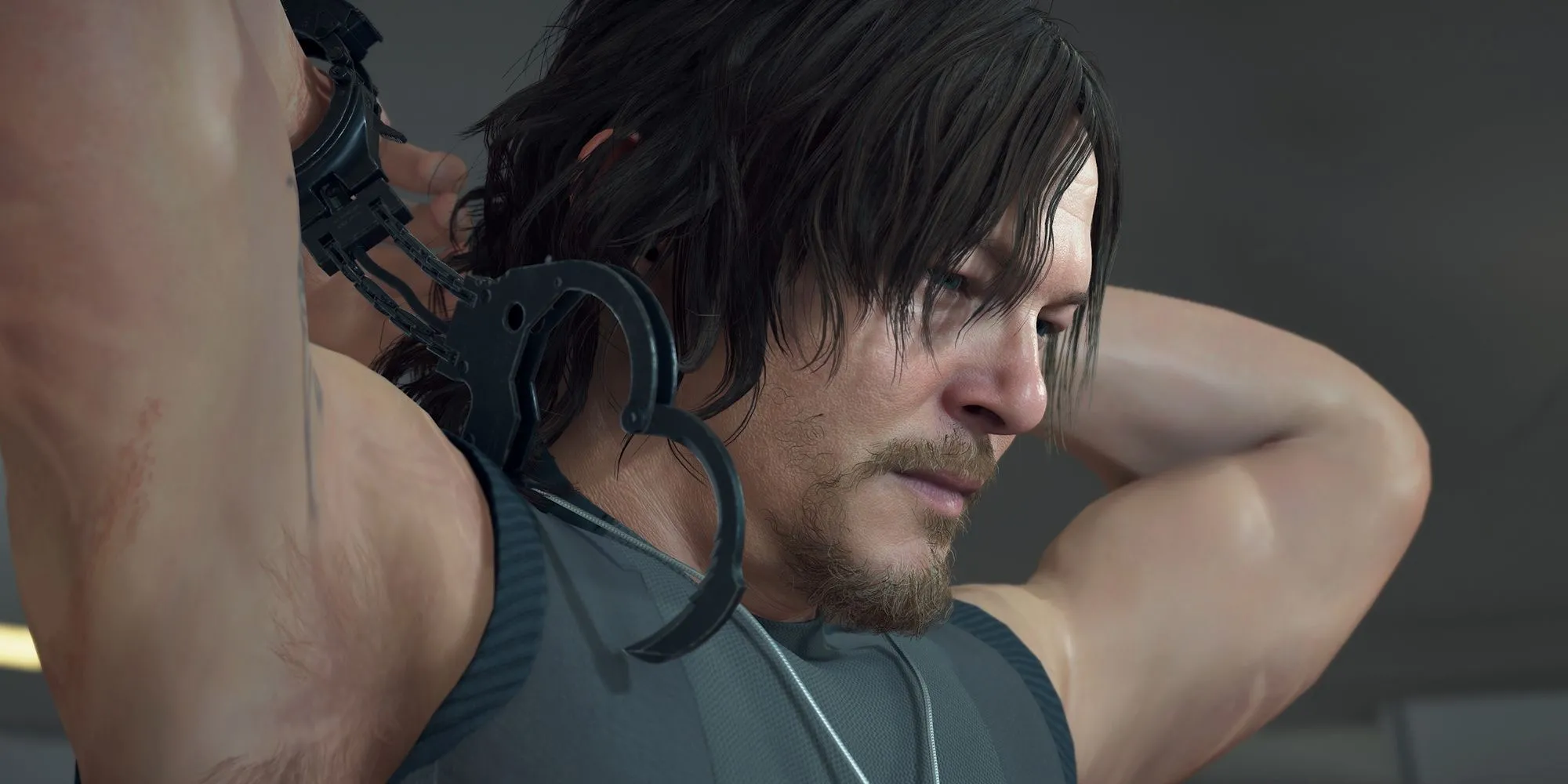 Sam Porter Bridges tắm rửa trong căn phòng riêng tại Death Stranding