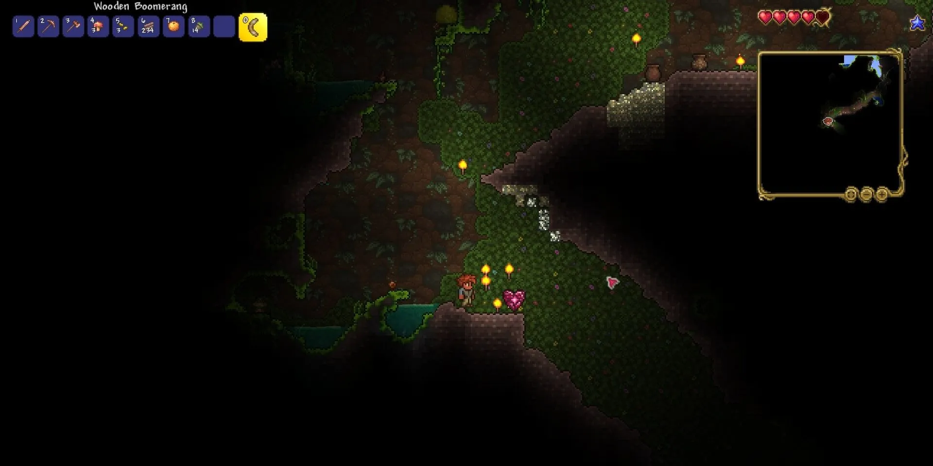 Tinh thể Máu (Life Crystal) trong hang động của game Terraria